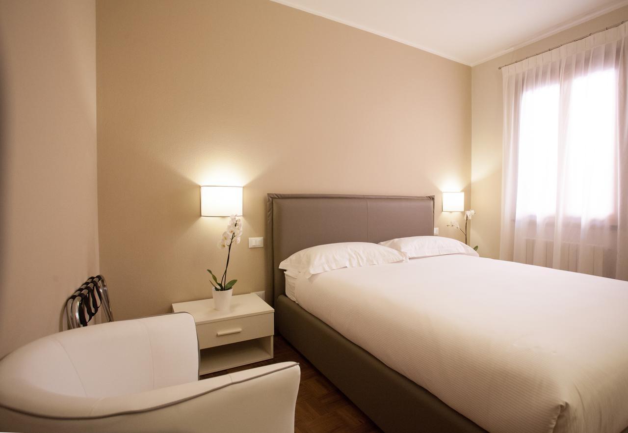 Residence Le Casette Pordenone Esterno foto